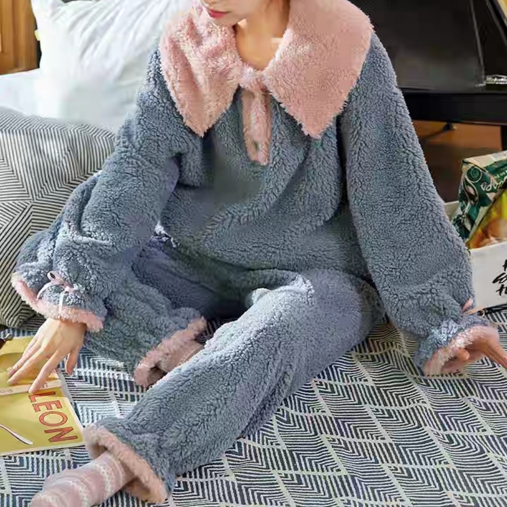 sleepwear
